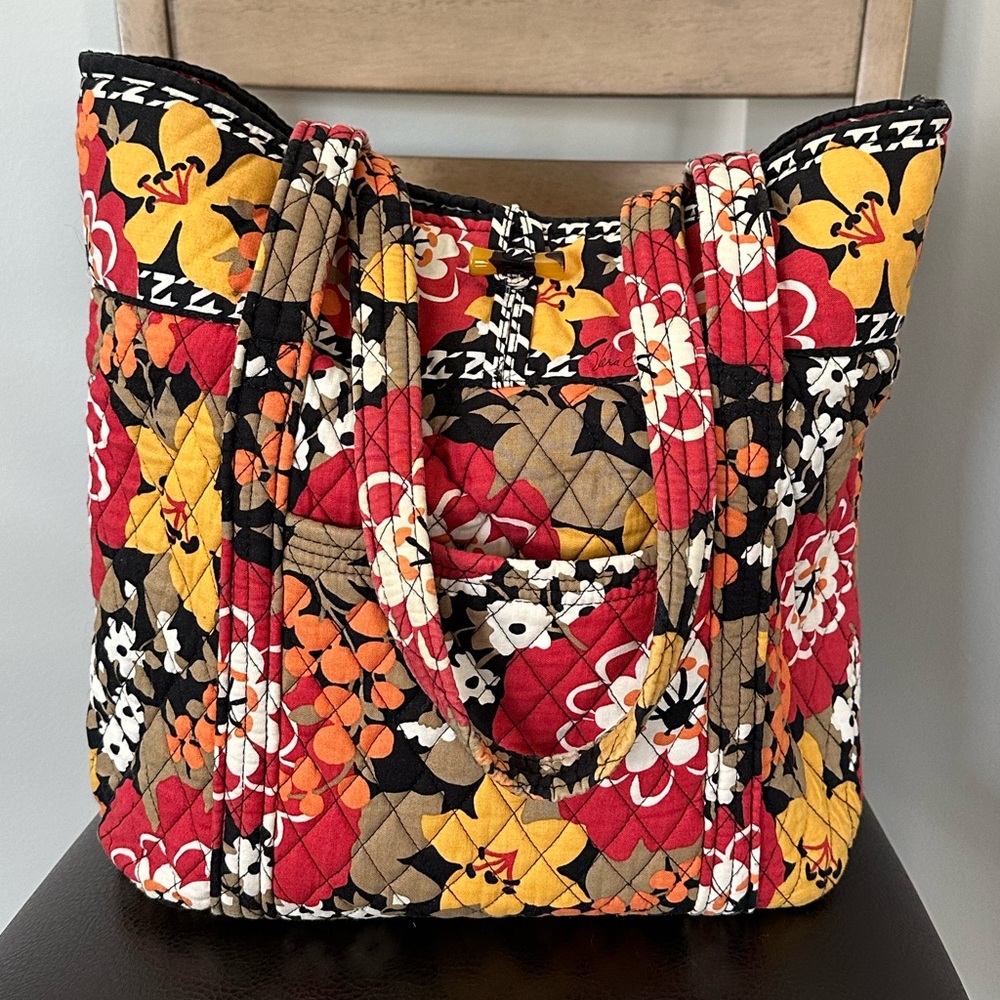 Vera Bradley VERA Tote Bag - Bittersweet Pattern
*RETIRED*